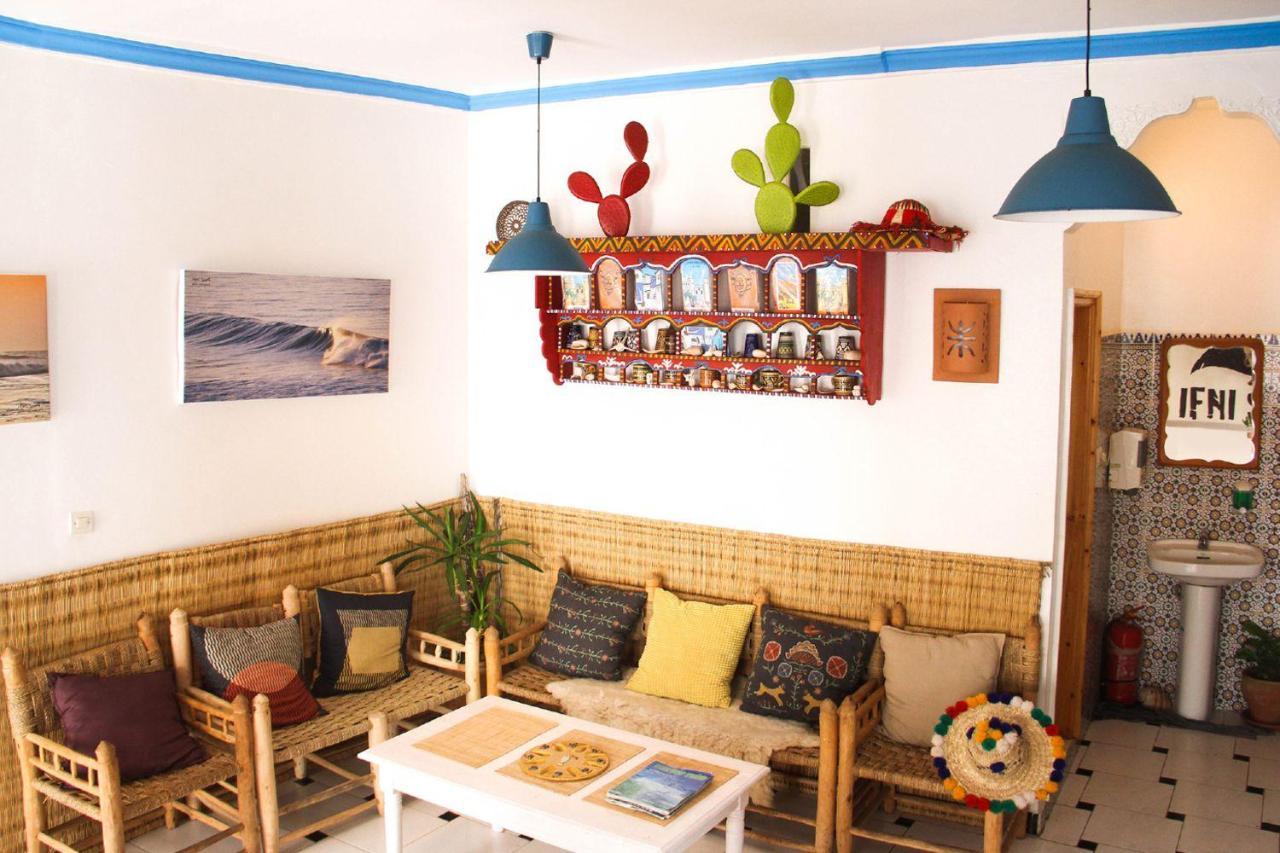 Ifni Surf Hostal 시디 이프니 외부 사진